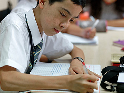 学习IGCSE课程要做哪些准备 就从选课和适应语言开始吧