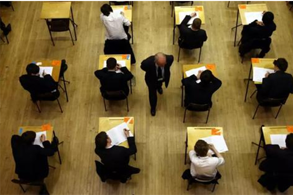 英国大学对于GCSE成绩要求有哪些？这8所院校GCSE要求最低为C内容图片_2