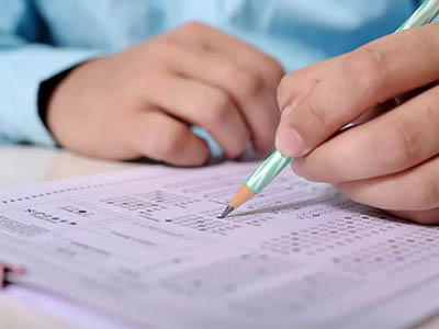 国际学校和国外学校哪个难考？英语 数学卷对比告诉你内容图片_1