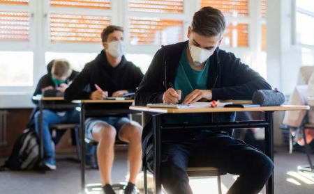 2020ALEVEL数学真题分析 1次考3个章节的题你能做对吗内容图片_1