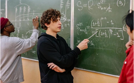 GCSE学员可以参加的竞赛有哪些？AMC10 BPHO 加拿大化学都能考虑一下内容图片_1