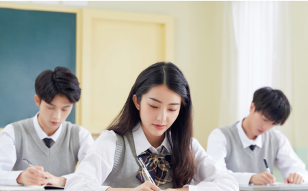 ALEVEL物理知识点精讲 为新学期做好预热内容图片_1