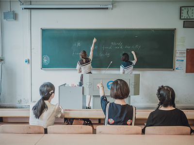 ALEVEL化学考试怎么突破瓶颈 先打基础再练思路