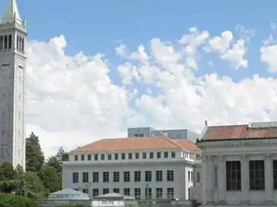 UCB书单推荐来了 这些书单假期还不赶紧看起来内容图片_1