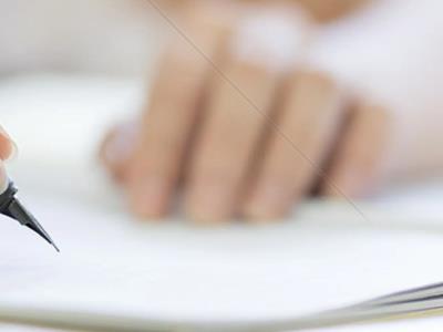 英国本科留学学费贵吗？今天的学费又普涨了
