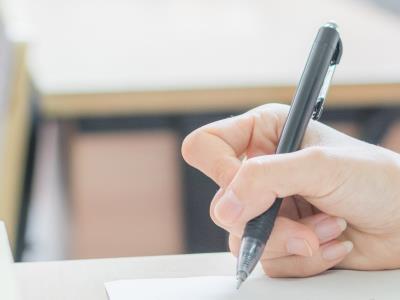 布里斯托大学录取率只有13.1%  看来布大也不好进了