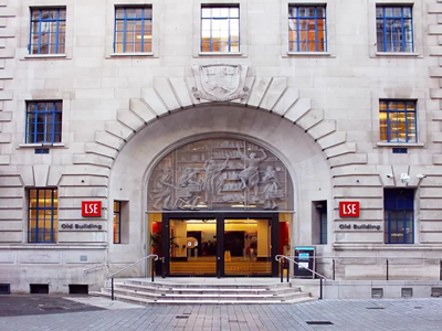 伦敦政治经济学院排名竟跌出英国前20 但学术地位依旧很高